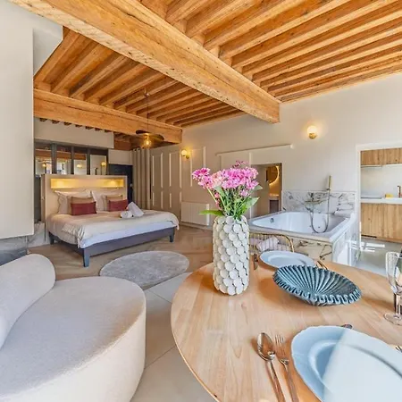 Pure Haven - Luxury - Old *
